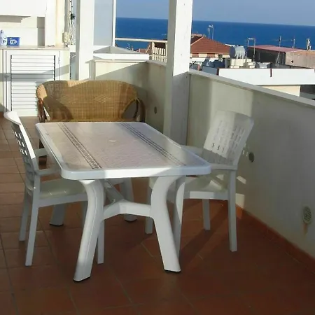 Apartment With 2 Bedrooms In Marina Di Ragusa, With Wonderful Sea View Marina di Ragusa