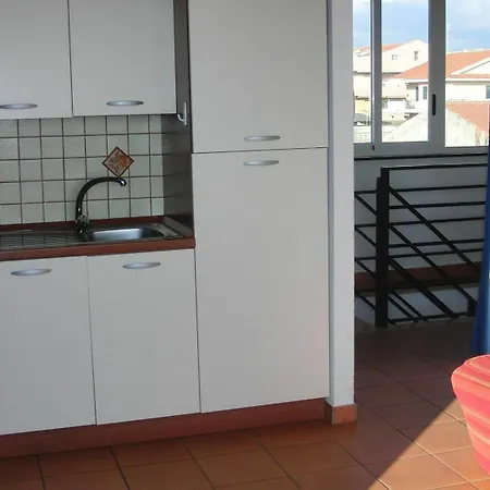 With 2 Bedrooms In Marina Di Ragusa, With Wonderful Sea View